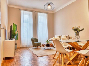 2BR I 85qm I 16 Min to Inner City I 8 Min to Metro Vienna